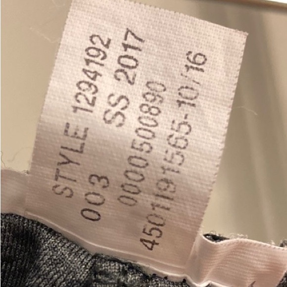 Under Armour Women’s Sport Crop Pants Capris Carbon Heather/ Graphite XS - Picture 5 of 5